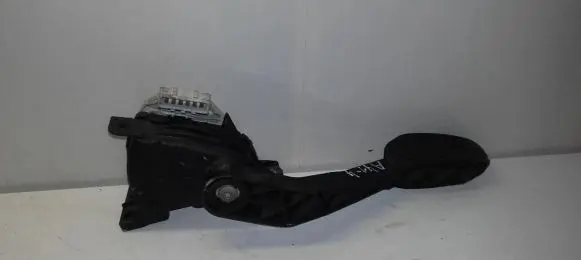 Volvo S80 Accelerator throttle pedal 9472579 A414