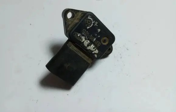 Volkswagen Polo Air pressure sensor 036906051