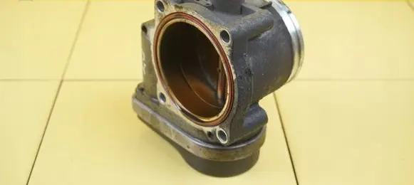 BMW X3 E83 Throttle body valve 7502445 M54B30 306S3