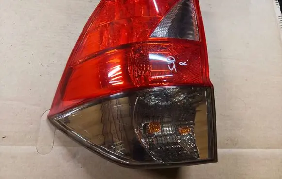 Honda FR-V Rear/tail lights