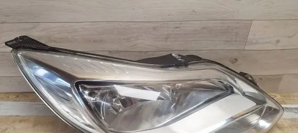 Ford Focus Headlight/headlamp