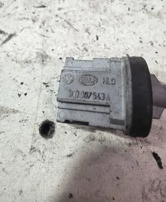 Volkswagen Touareg I Interior temperature sensor 1K0907543A