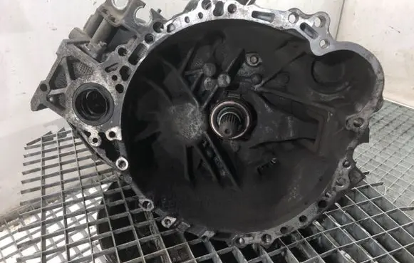 Toyota Corolla Verso E121 Manual 5 speed gearbox 