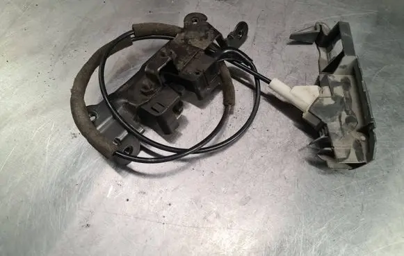Volvo S60 Seat back rest lock catch 9188740 9188710 2358402