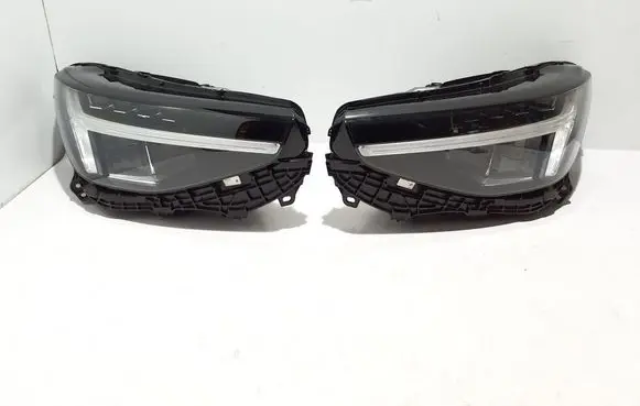 Volvo C40 Headlight/headlamp