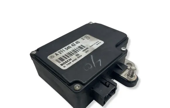 Mercedes-Benz E W211 Battery control module A2115404245