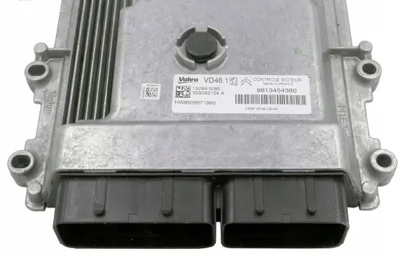 Peugeot 208 Engine control unit/module 9806671980