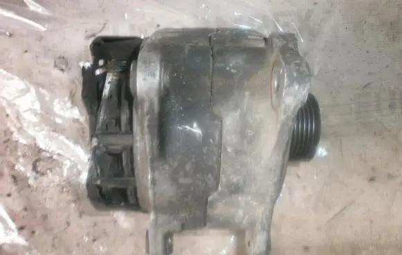 Alfa Romeo 156 Generator/alternator 0123510048