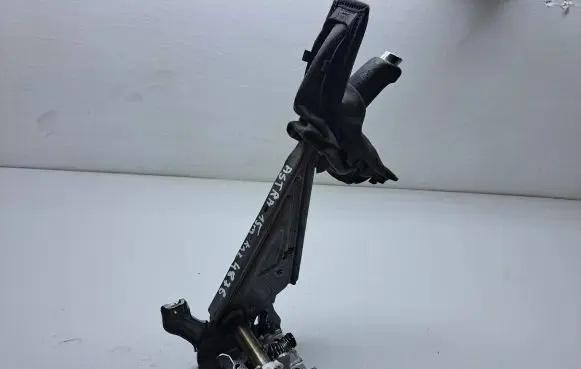 Opel Astra J Handbrake/parking brake lever assembly 11328385 3715E00