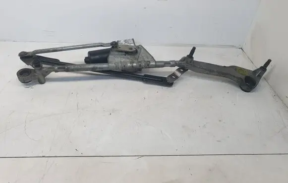 Mercedes-Benz R W251 Front wiper linkage and motor A2518202542