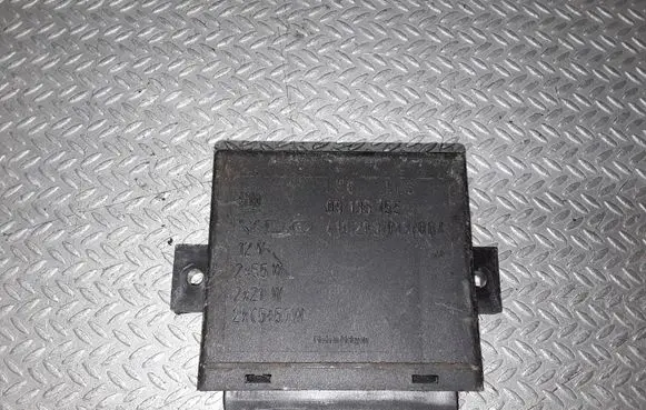 Opel Vectra B Light module LCM 09135155