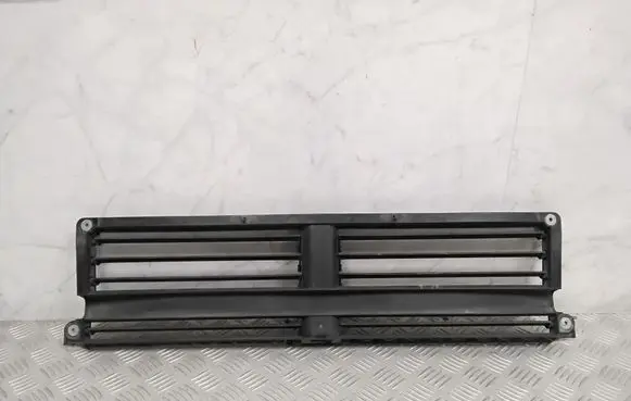 Mercedes-Benz S W223 Intercooler air channel guide D1110613400