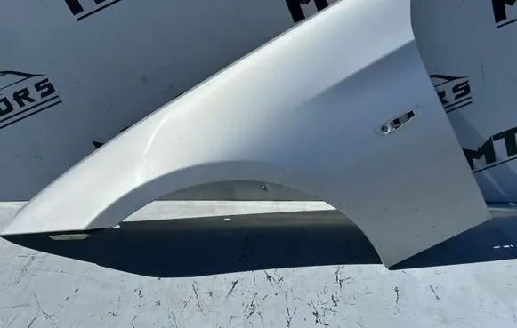 BMW 3 E90 E91 Fender 