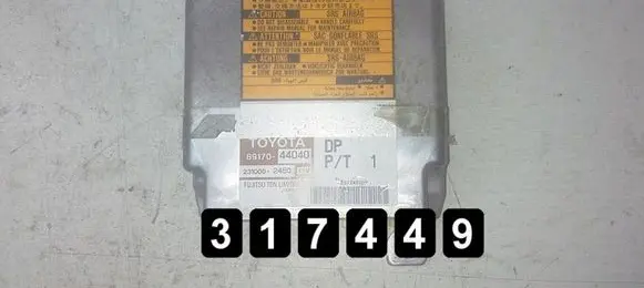 Toyota Avensis Verso Engine control unit/module 89170-44040