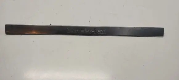 Mercedes-Benz ML W163 Front sill trim cover A1636860820 823583 VG6508