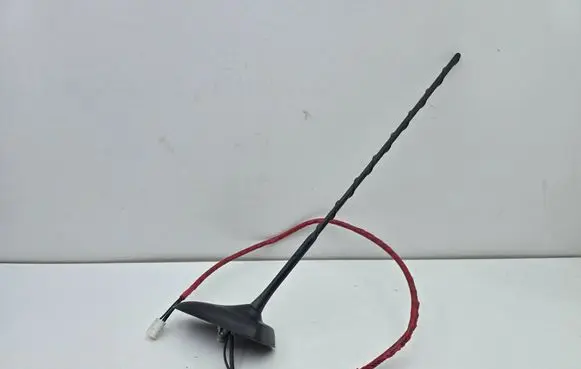 Toyota Yaris Aerial GPS antenna V309075C