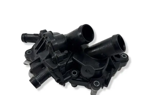 Volkswagen Golf VIII Water pump 04E121121K
