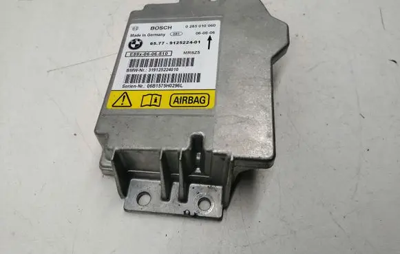 BMW 1 E81 E87 Airbag control unit/module 6577912522401 912522401 0285010060