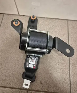 Hyundai Tucson TL Middle seatbelt (rear) 89850D7050