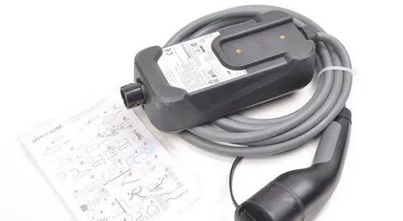 BMW i4 Battery charger (optional) 8490509