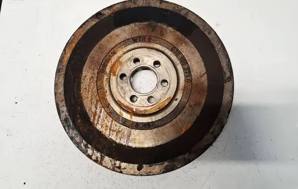 Volkswagen Polo Flywheel 030105271D
