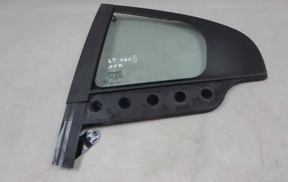 Volvo S60 Rear side window 58321