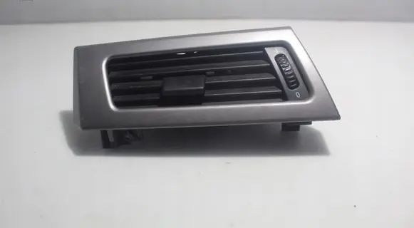 BMW 5 E60 E61 Dashboard side air vent grill/cover trim