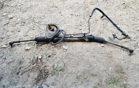 Ford Mondeo Mk III Steering rack 1S7C3200AE 1S7C3200