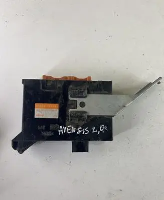 Toyota Avensis T220 ABS control unit/module 8865005080 MB1773003241