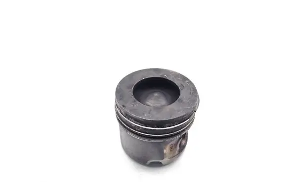 BMW 5 F10 F11 Piston N57D30A 0840BB