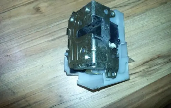 Renault Scenic I Front door lock