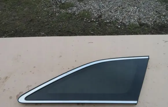 KIA Ceed Rear side window 87820-J7600