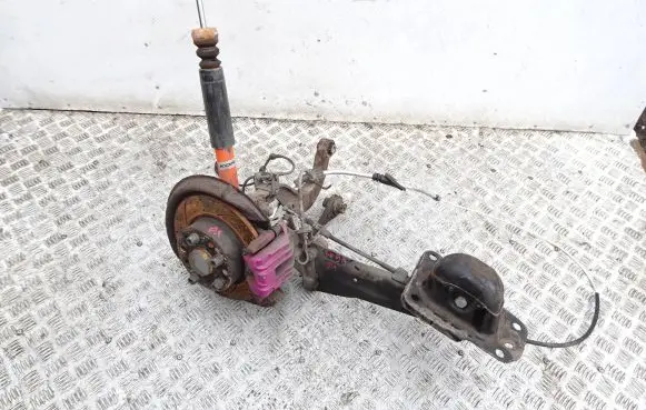 Volkswagen Golf VI Rear wheel hub spindle/knuckle 