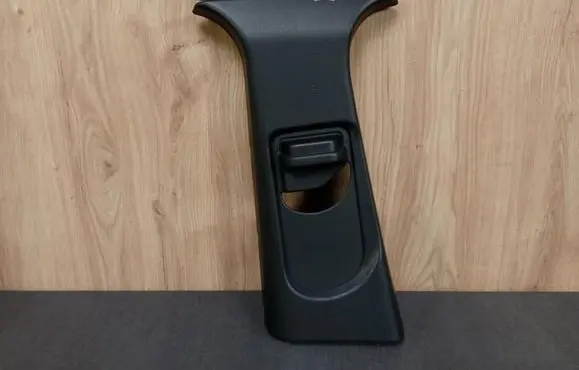 Mercedes-Benz B W246 W242 (B) pillar trim (top) 2466900325 A2466900325