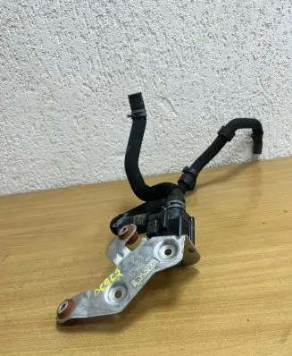 Audi A8 S8 D4 4H Electric auxiliary coolant/water pump 4H2820195C D6962