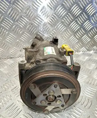 Citroen DS3 Air conditioning (A/C) compressor (pump) 967865608002