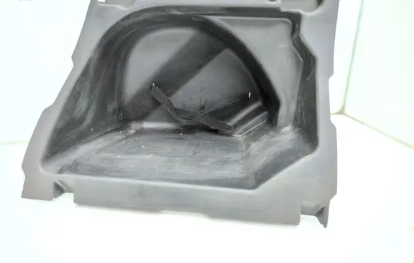 Mercedes-Benz ML W164 Glove box in trunk 1648400005