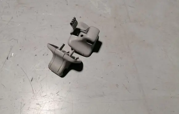 Volkswagen Golf V Sun visor clip/hook/bracket 1K0857561B