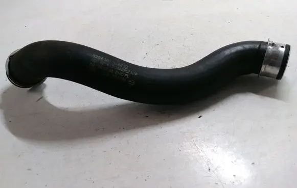 Mercedes-Benz C W204 Engine coolant pipe/hose A2045011582