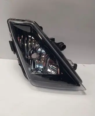 Toyota Prius+ (ZVW40) Rear fog light 6F0941701A