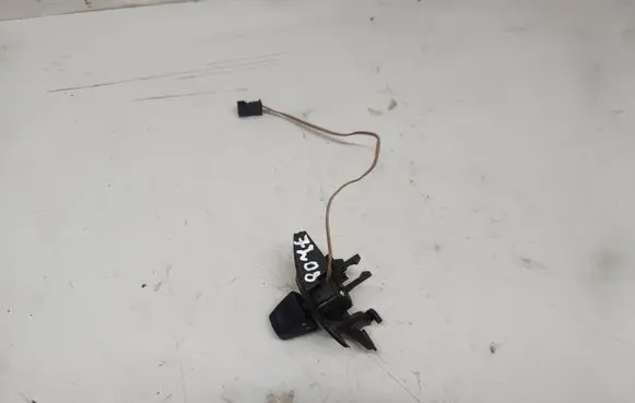 BMW 5 F10 F11 Steering wheel adjustment switch 6966710