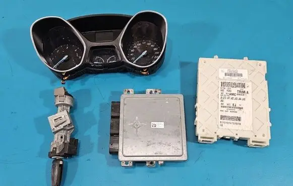 Ford Focus Engine control unit/module ECU BV6112A650SE IMPRK1545472