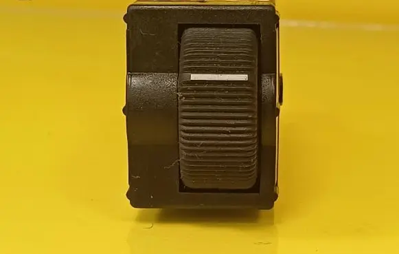 Mitsubishi Space Star Headlight level height control switch MR114337 LK04001000