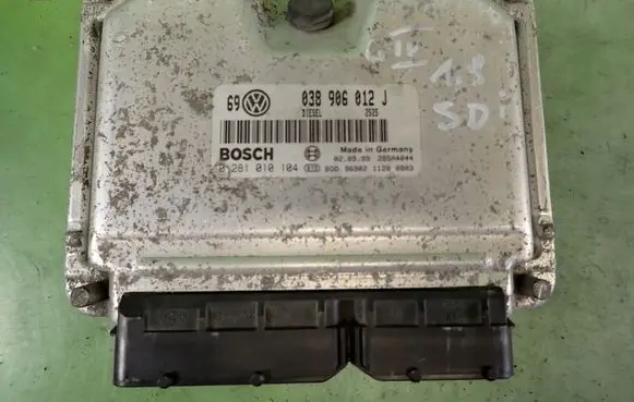 Volkswagen Golf IV Engine control unit/module ECU