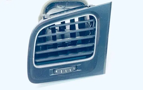 Volkswagen Golf VII Dashboard side air vent grill/cover trim 5G1819709B 5G1819709S 5G1819703H