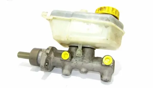 Skoda Fabia Mk1 (6Y) Master brake cylinder
