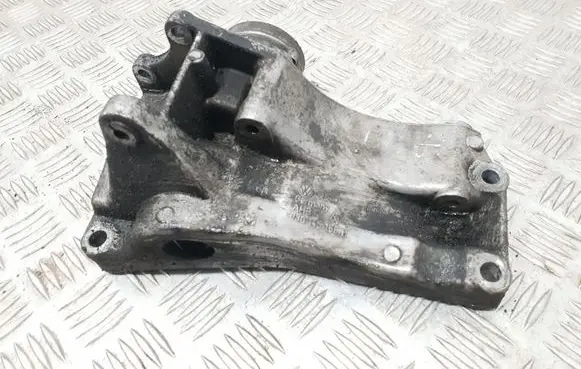 Generator/alternator bracket