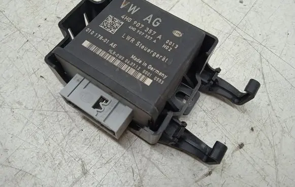 Audi A6 S6 C7 4G Light module LCM 4H0907357 01017801 00010553