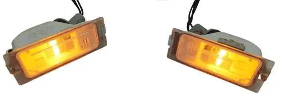 Dodge Grand Caravan Number plate light 68028050AA CLS89WXP464CC