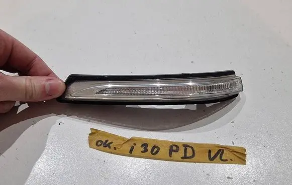 Hyundai i30 Mirror indicator light 